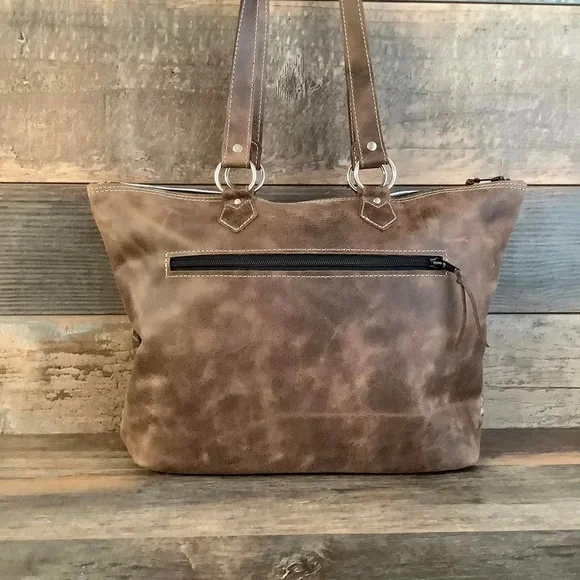 Holy Cow Couture Town Square Tote - Picture 2 of 11